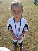 08 Kinderbild mit Medaille.JPG